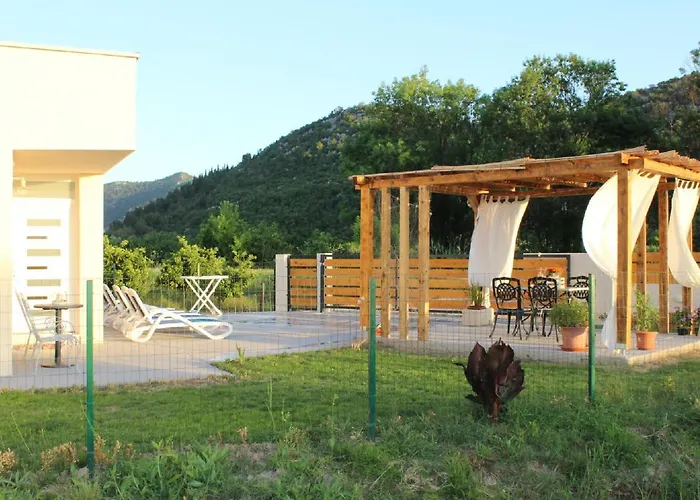 Zen * Opuzen (Dubrovnik-Neretva)