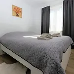 Zen * Opuzen (Dubrovnik-Neretva)