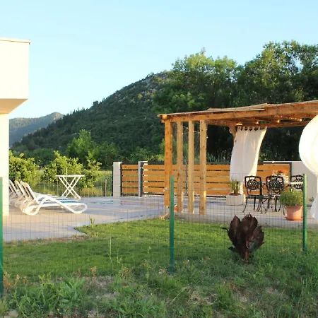 Zen * Opuzen (Dubrovnik-Neretva)