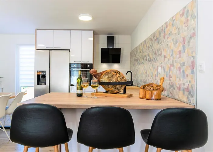 Zen * Opuzen (Dubrovnik-Neretva)